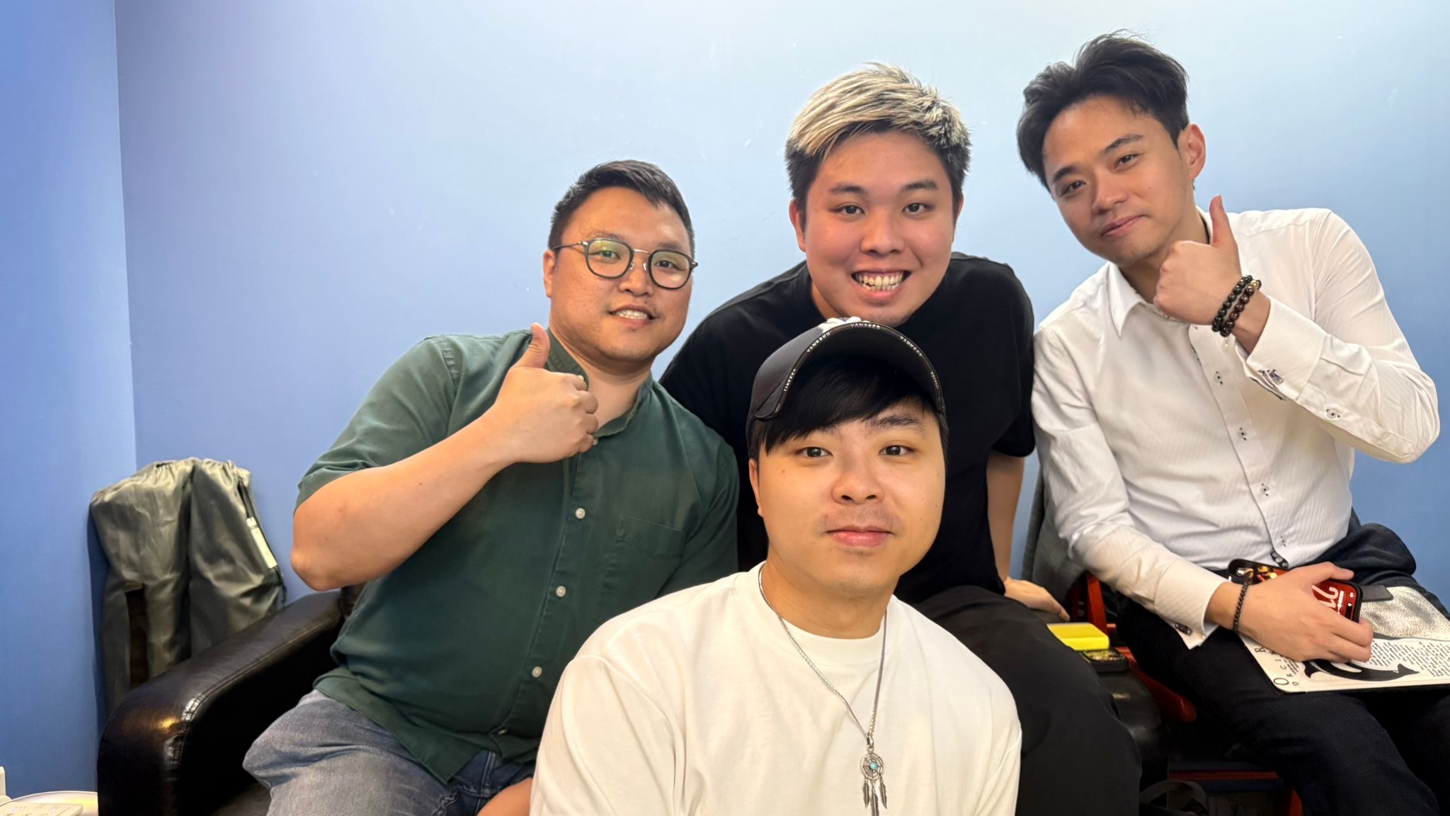 學生休息時間合照